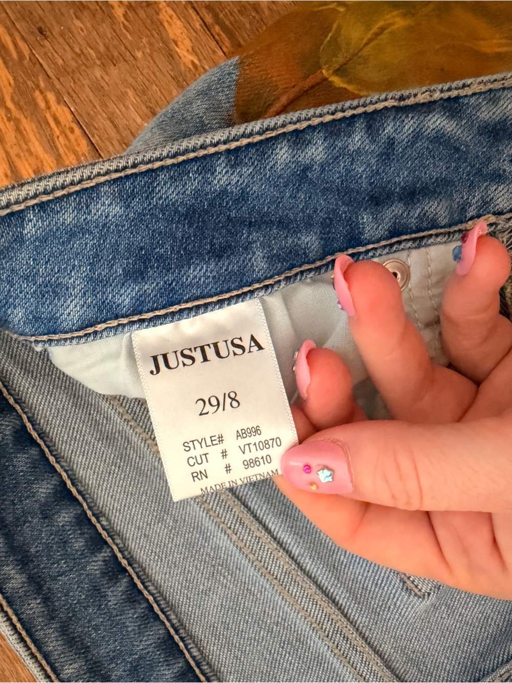 Hand painted multi color flower high rise stretchy jeans -size 29/8, hippie boho - Picture 9 of 9